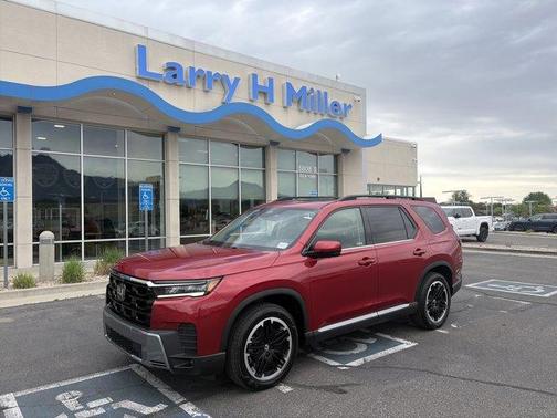 Radiant Red Metallic II 2026 Honda Pilot Touring S