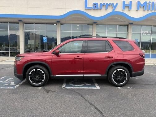 Radiant Red Metallic II 2026 Honda Pilot Touring S