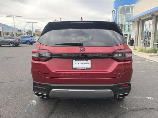 Radiant Red Metallic II 2026 Honda Pilot Touring S