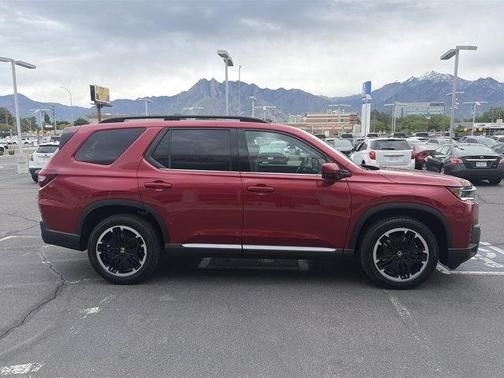 Radiant Red Metallic II 2026 Honda Pilot Touring S