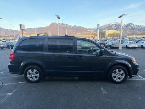 2013 Dodge Grand Caravan SXT