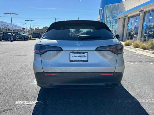 2026 Honda HR-V LX