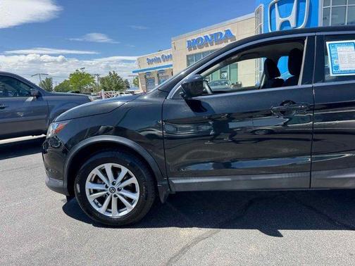 2019 Nissan Rogue Sport S