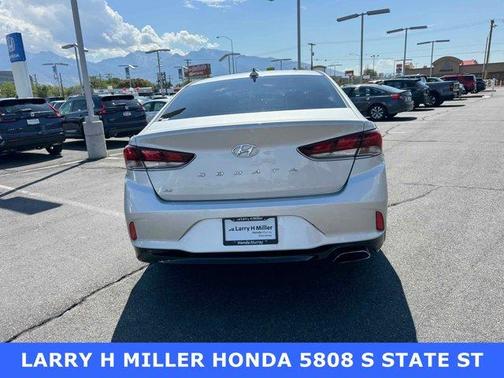 2019 Hyundai SONATA SE