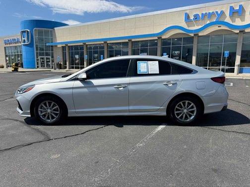 2019 Hyundai SONATA SE