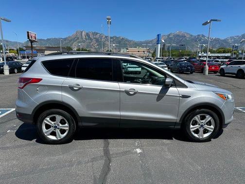 Ingot Silver 2014 Ford Escape SE
