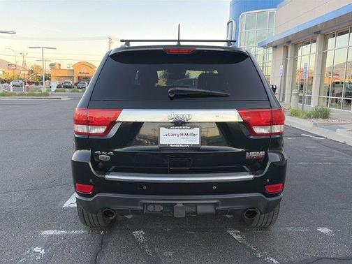 Black Forest Green Pearl 2013 Jeep Grand Cherokee Overland