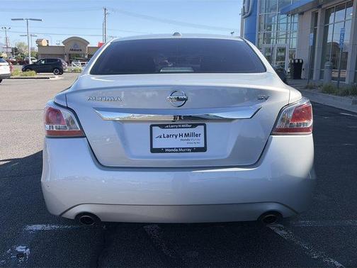 Brilliant Silver 2015 Nissan Altima 2.5 SV