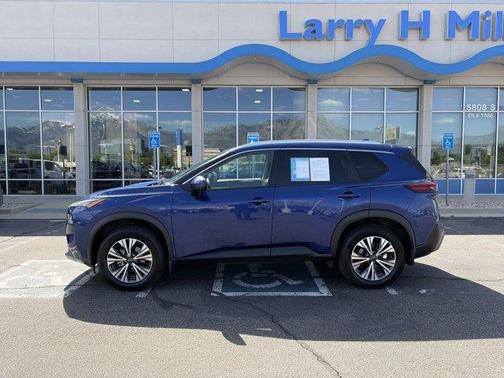 Caspian Blue 2022 Nissan Rogue SV