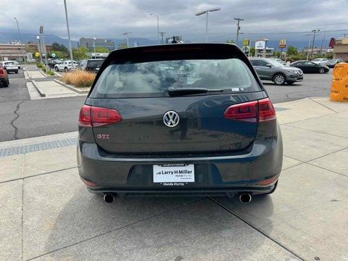 2016 Volkswagen Golf GTI Autobahn w/ Performance 4-Door