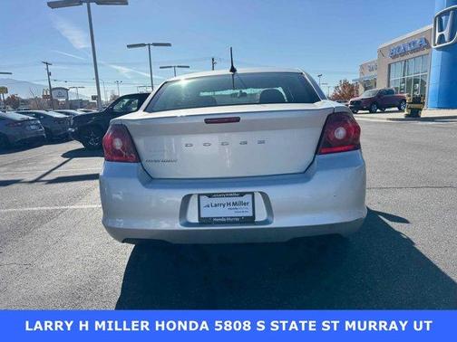 2012 Dodge Avenger SE