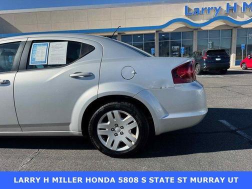 2012 Dodge Avenger SE