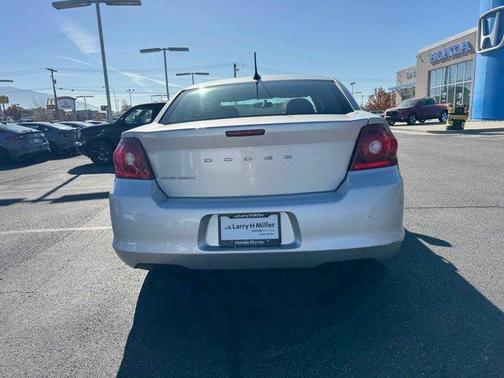 2012 Dodge Avenger SE