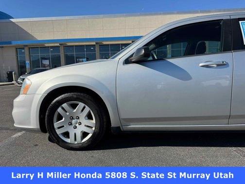 2012 Dodge Avenger SE