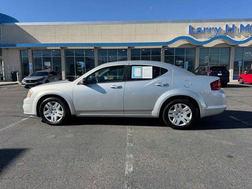 2012 Dodge Avenger SE