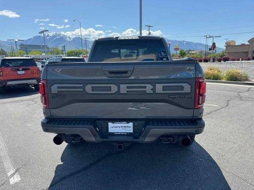2020 Ford F-150 Raptor