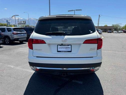 2017 Honda Pilot Elite