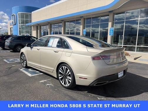 White Gold Metallic 2017 Lincoln MKZ Reserve