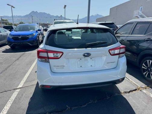 2018 Subaru Impreza 2.0i