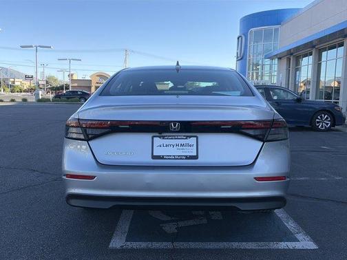 Lunar Silver Metallic 2023 Honda Accord LX