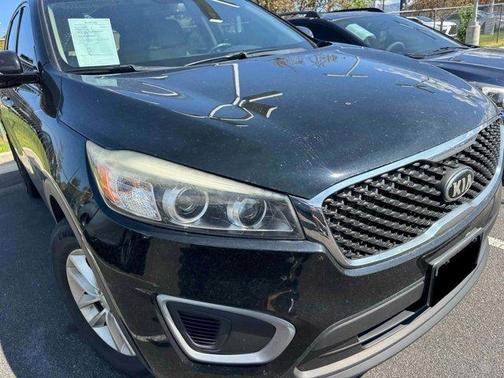 2016 Kia Sorento LX
