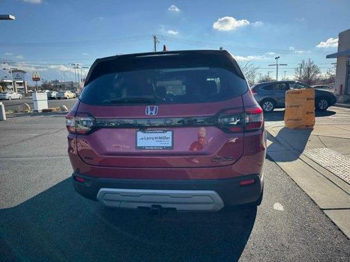 2025 Honda Pilot TrailSport