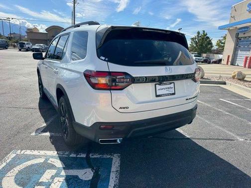 2025 Honda Pilot Black Edition