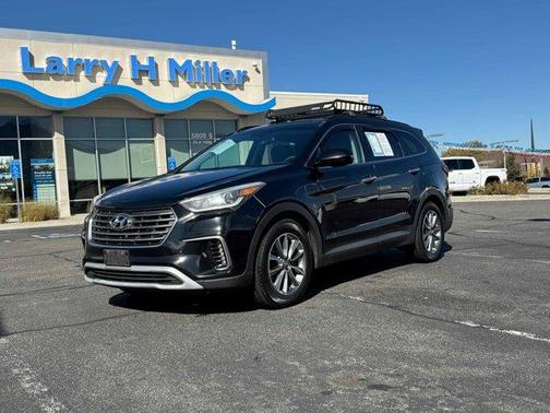2017 Hyundai SANTA FE SE