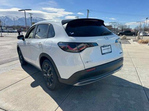 2025 Honda HR-V Sport