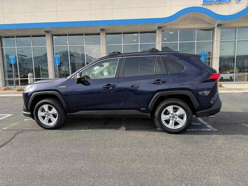 2019 Toyota RAV4 Hybrid XLE