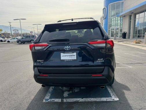 2019 Toyota RAV4 Hybrid XLE