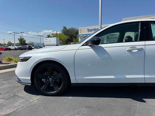 2025 Honda Accord Hybrid Sport-L