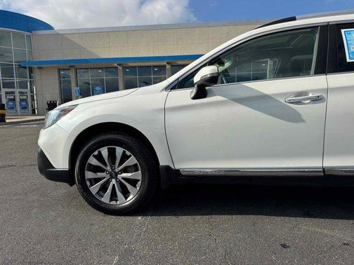 2018 Subaru Outback 2.5i Touring