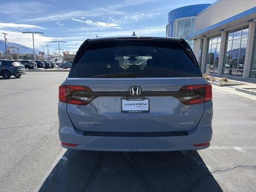 2023 Honda Odyssey Sport