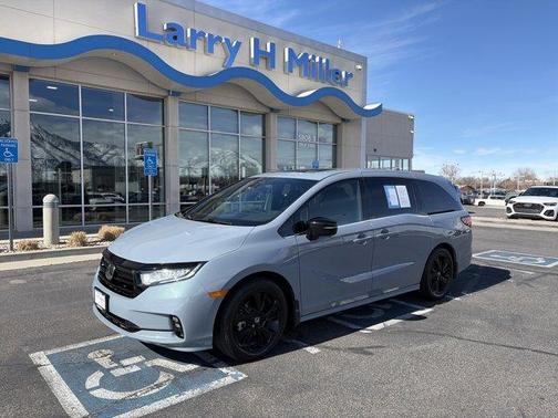 2023 Honda Odyssey Sport