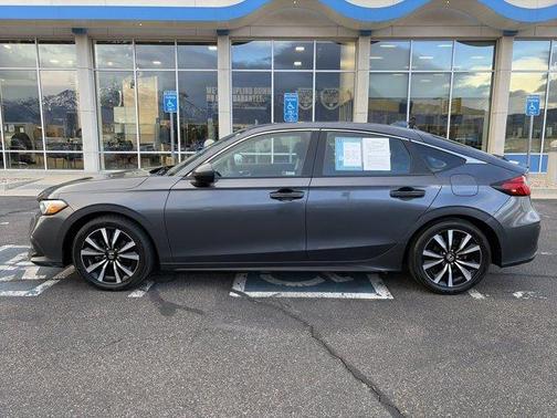 2022 Honda Civic EX-L