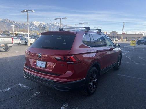 2024 Volkswagen Tiguan 2.0T SE