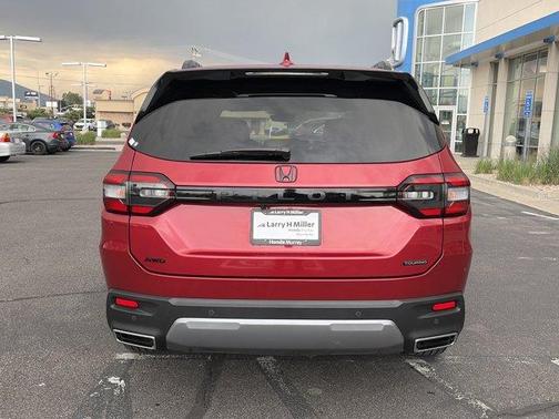 Radiant Red Metallic II 2026 Honda Pilot Touring S