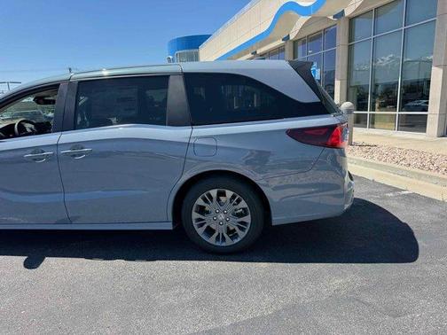 2025 Honda Odyssey Touring