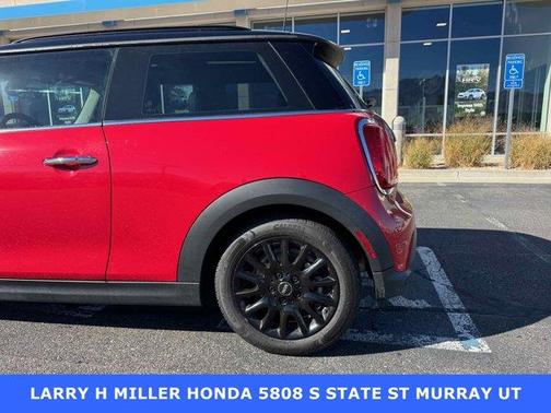 2022 MINI Hardtop Oxford Edition