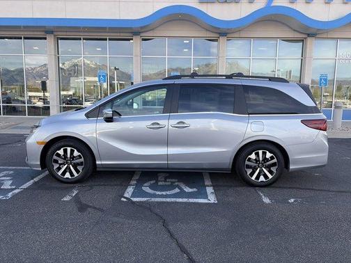 Solar Silver Metallic 2026 Honda Odyssey EX-L