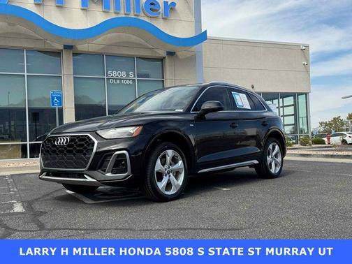 2022 Audi Q5 45 S line Premium Plus