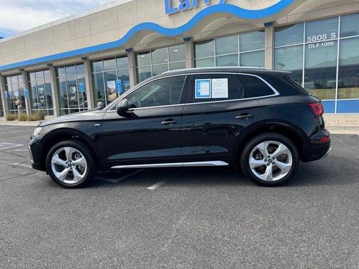 2022 Audi Q5 45 S line Premium Plus