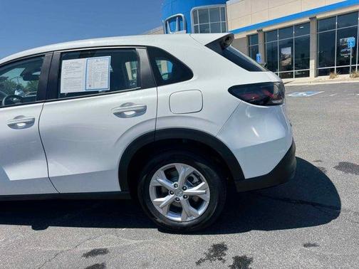 2025 Honda HR-V LX