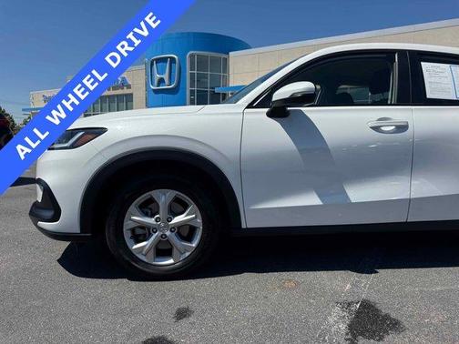 2025 Honda HR-V LX