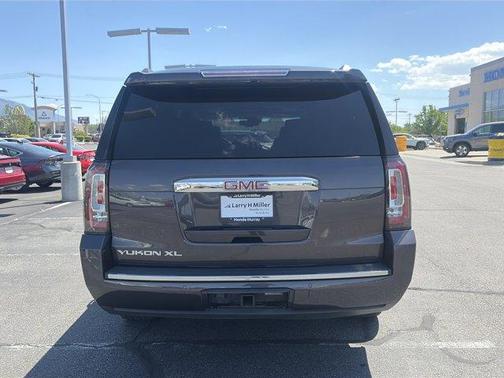 Iridium Metallic 2016 GMC Yukon XL Denali
