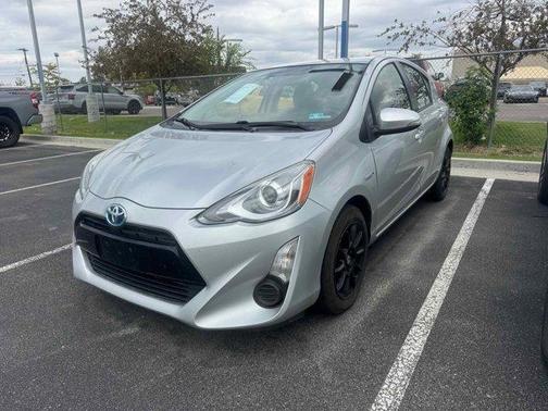 2015 Toyota Prius c Four