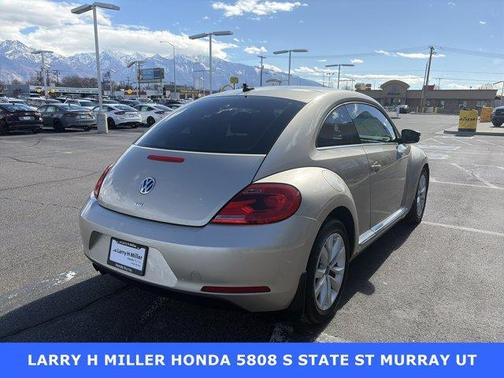 2013 Volkswagen Beetle 2.0L TDI