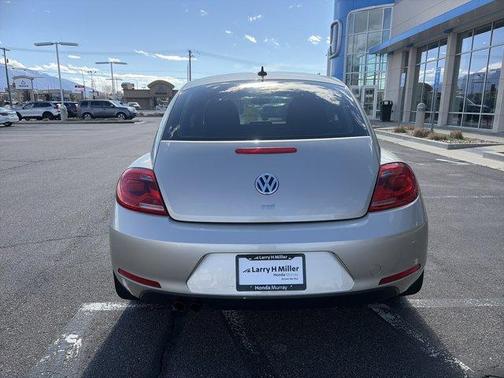 2013 Volkswagen Beetle 2.0L TDI