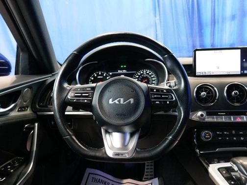 2023 Kia Stinger GT2